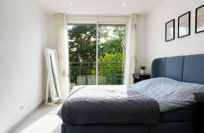 Appartement T3 de 60 m² avec terrasse et garage — photo 4
