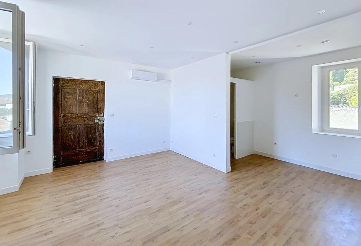 Peyruis – Bel appartement rénové au calme et sans vis-à-vis — photo 1