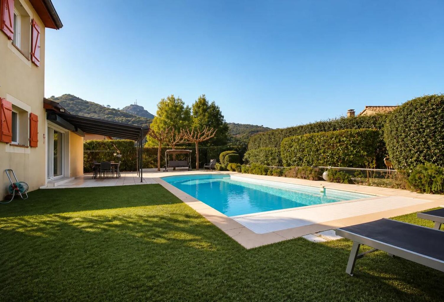 Maison de 6 pièces de 130 m² à Vallon-Pont-d'Arc — photo 1