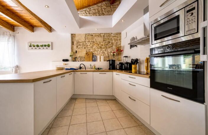 Maison de 5 pièces de 160 m² et Chalet  à Chenac-Saint-Seurin — photo 4