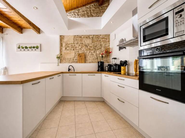 Maison de 5 pièces de 160 m² et Chalet  à Chenac-Saint-Seurin — photo 1