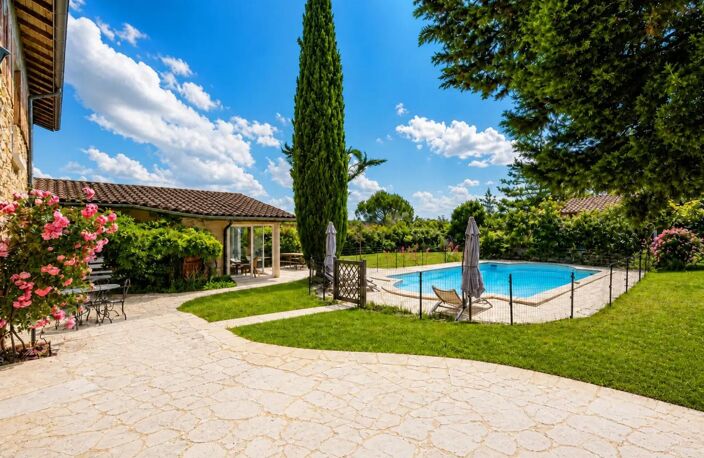 Maison de 8 pièces de 236 m² à Frontonas — photo 2