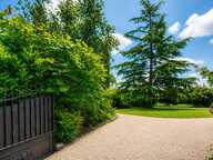 Maison de 8 pièces de 236 m² à Frontonas — photo 4