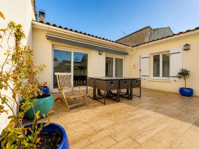 Maison de 5 pièces de 155 m² à Cognac centre-ville — photo 1