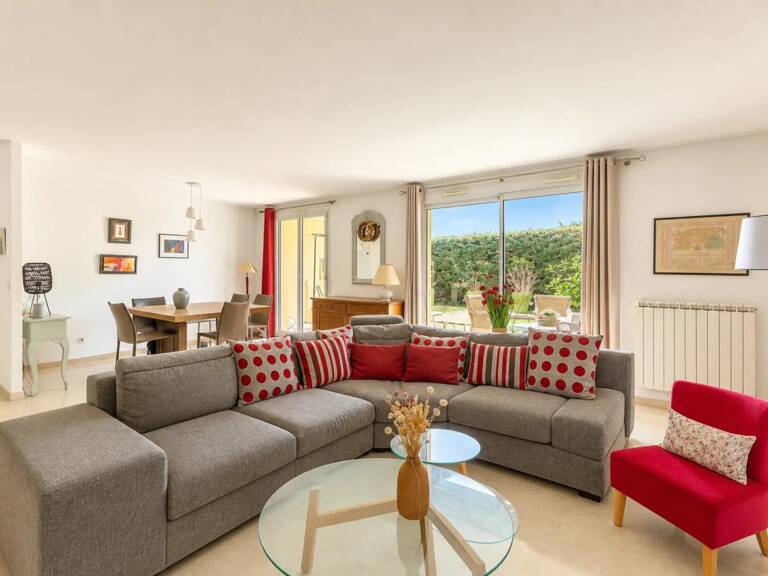 Appartement de 4 pièces de 97 m² à Dardilly — photo 1