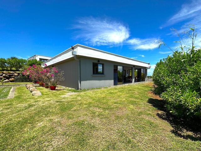 Villa avec piscine Le Marigot 4 pièce(s) 158.91 m2