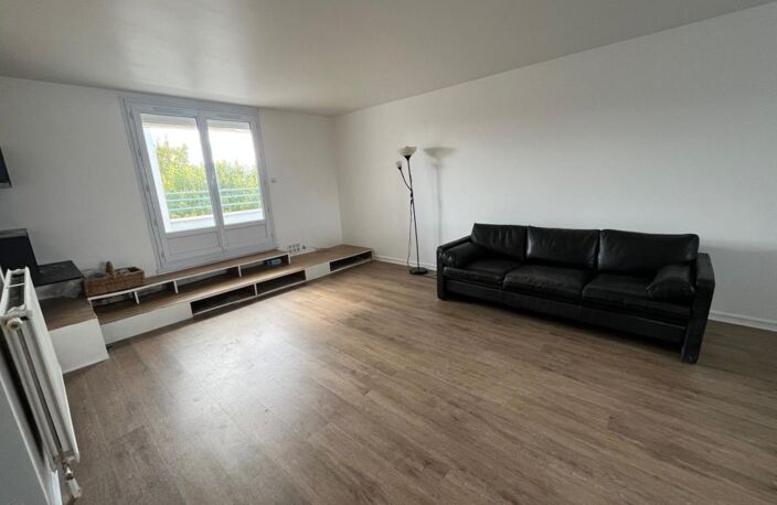 Appartement À Louer — photo 2