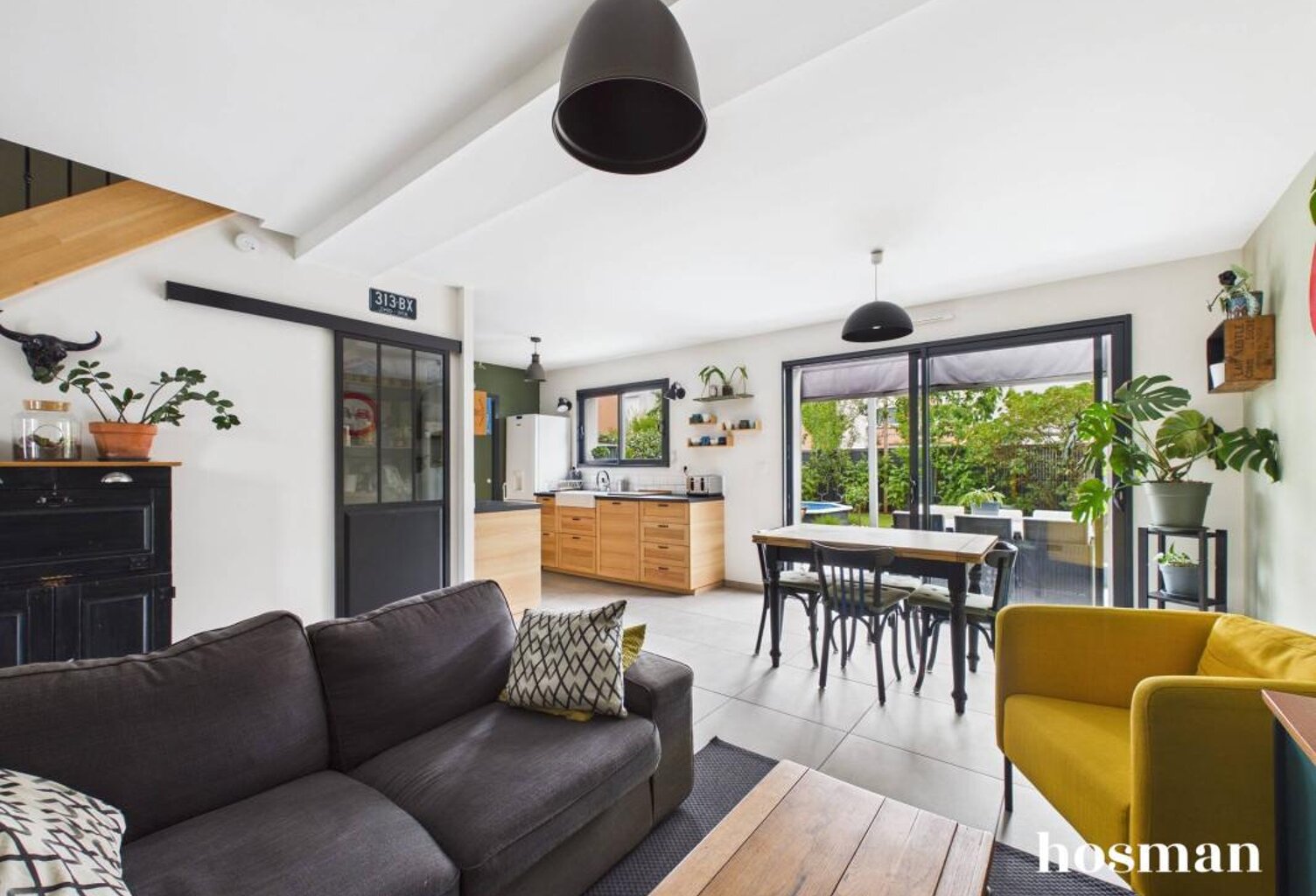Maison 5 pièces avec terrasse et piscine - Tram C "Ausone" - Rue des Cyprès, Bruges — photo 1