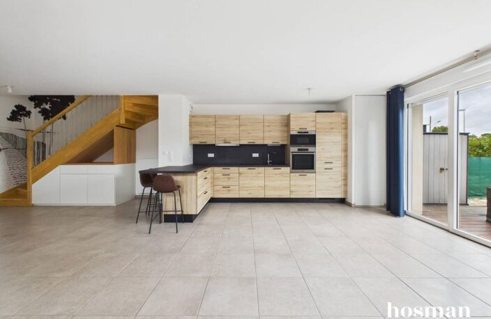 Maison 4 pièces avec jardin et terrasse à proximité de la forêt du Bourgailh — Pessac — photo 3