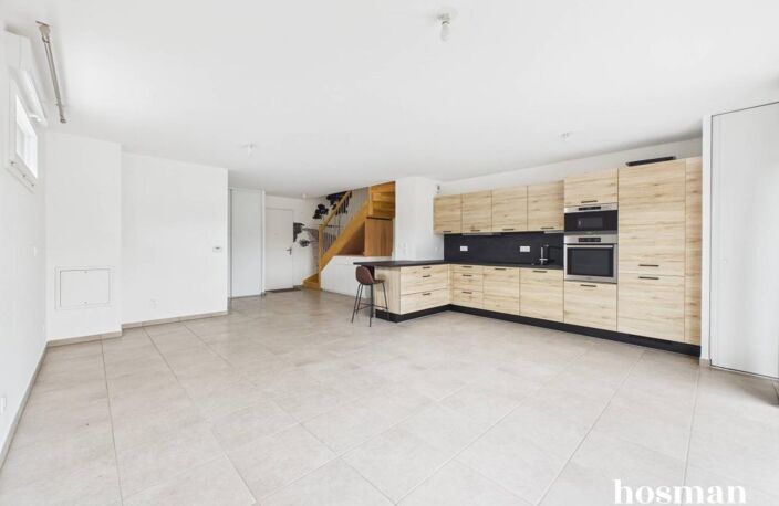 Maison 4 pièces avec jardin et terrasse à proximité de la forêt du Bourgailh — Pessac — photo 5