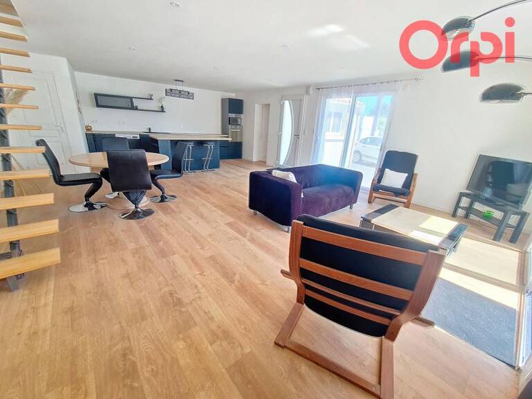 Maison À Vendre 3 chambres — photo 1