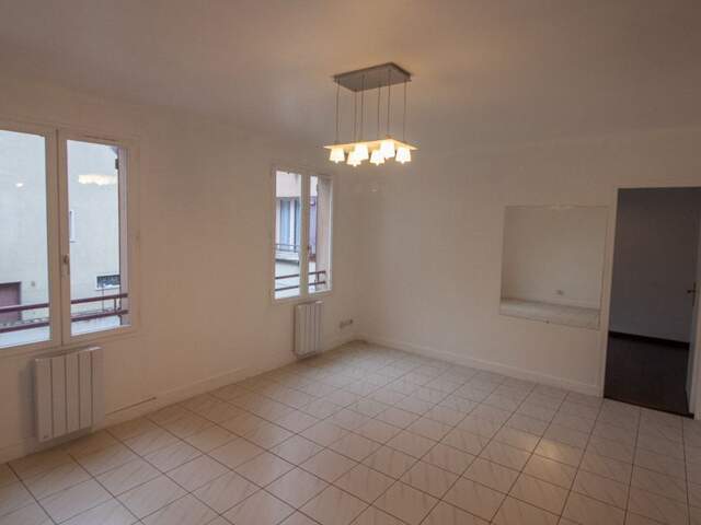 OSNY Appartement 2P À Louer — photo du bien