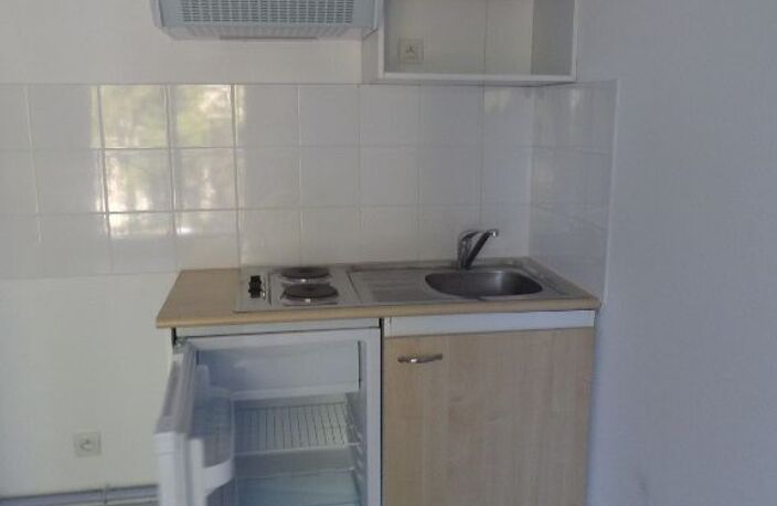 🏢 À LOUER — STUDIO IDÉAL ÉTUDIANT OU JEUNE ACTIF — photo 3