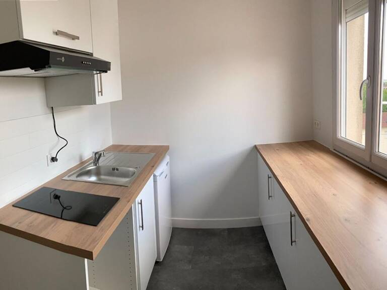 🏢 À LOUER — T2 de 44 m2 — photo 1