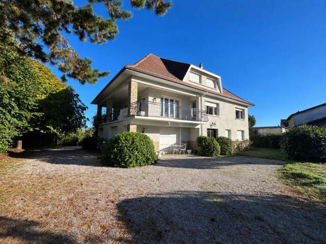 Maison À Vendre — photo du bien