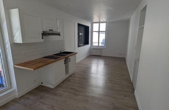 Studio  À Louer Poitiers — photo 4