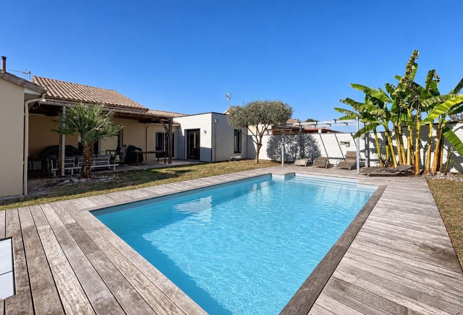 MAISON avec piscine - 180m² - JAUNAY-MARIGNY — photo 1