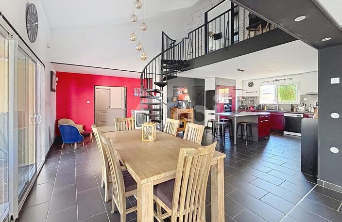 MAISON avec piscine - 180m² - JAUNAY-MARIGNY — photo 4