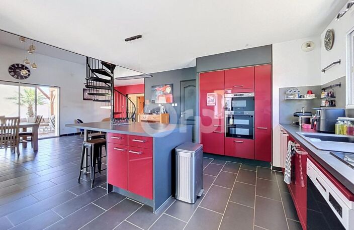MAISON avec piscine - 180m² - JAUNAY-MARIGNY — photo 5