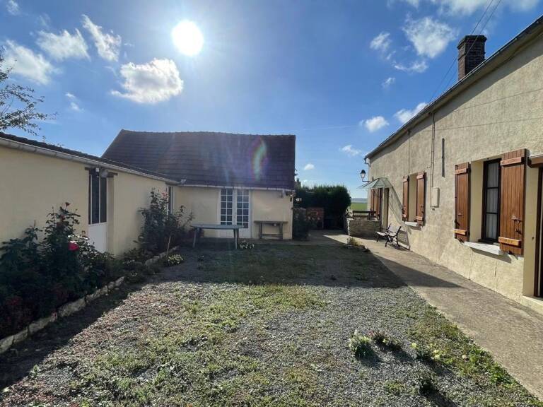 Maison de village 3 chambres avec dépendances — photo 1