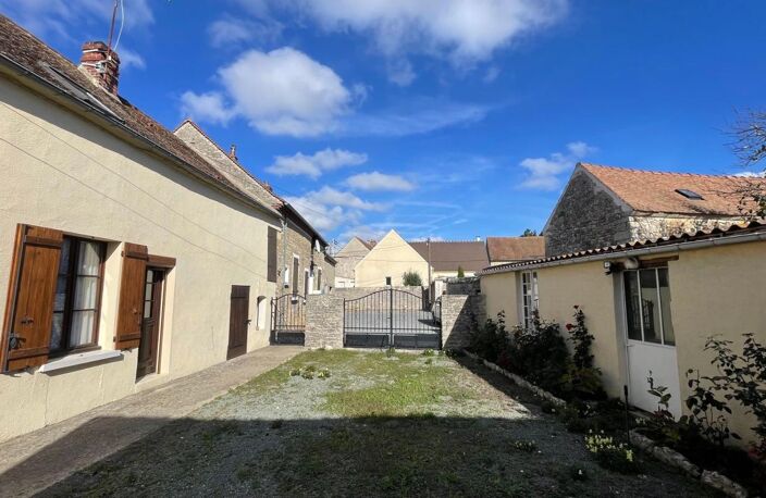 Maison de village 3 chambres avec dépendances — photo 2