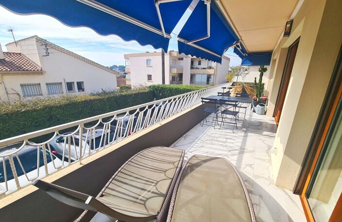 Appartement T4 SANARY- A DEUX PAS DU PORT — photo 3