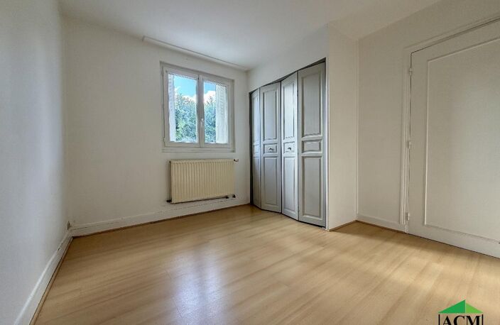 Vente appartement 2 pièces 37 m² Méry-sur-Oise (95540) — photo 2
