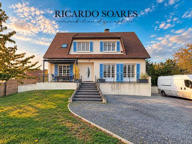 60940 CINQUEUX - BELLE MAISON FAMILIALE DE 179 M² / 6 CHAMBRES / VIVABLE DE PLAIN PIED / TERRAIN DE 919 M² / SOUS-SOL TOTAL — photo du bien