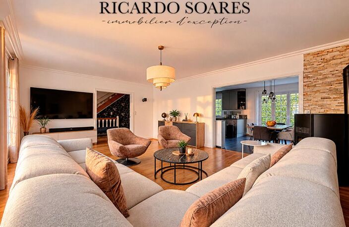 60940 CINQUEUX - BELLE MAISON FAMILIALE DE 179 M² / 6 CHAMBRES / VIVABLE DE PLAIN PIED / TERRAIN DE 919 M² / SOUS-SOL TOTAL — photo 5
