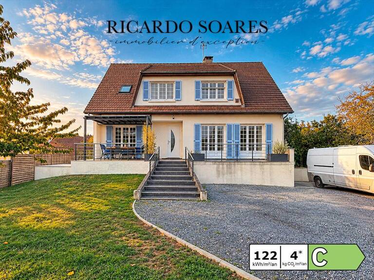 60940 CINQUEUX - BELLE MAISON FAMILIALE DE 180 M² / 6 CHAMBRES / VIVABLE DE PLAIN PIED / TERRAIN DE 919 M² / SOUS-SOL TOTAL — photo 1