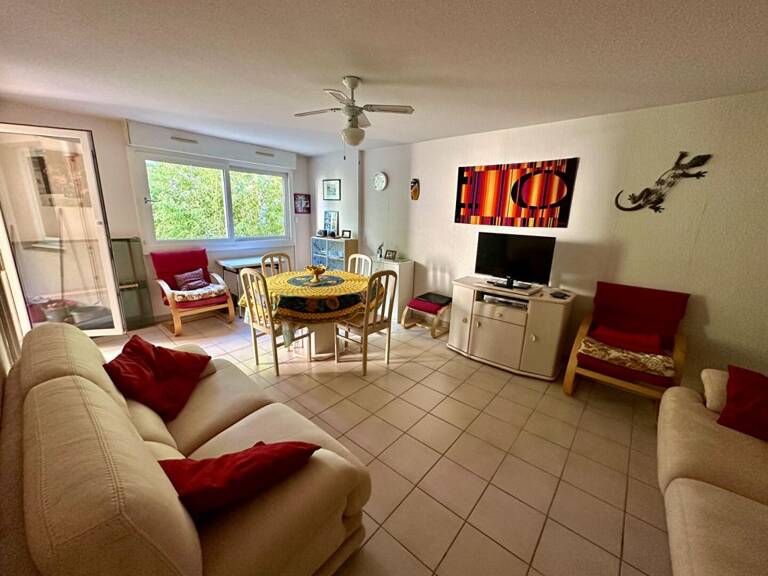 APPARTEMENT F2 DE 46 M² AVEC TERRASSE, CELLIER ET PARKING — photo 1