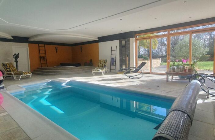 Propriété contemporaine d'exception avec piscine et spa d'intérieur — photo 2