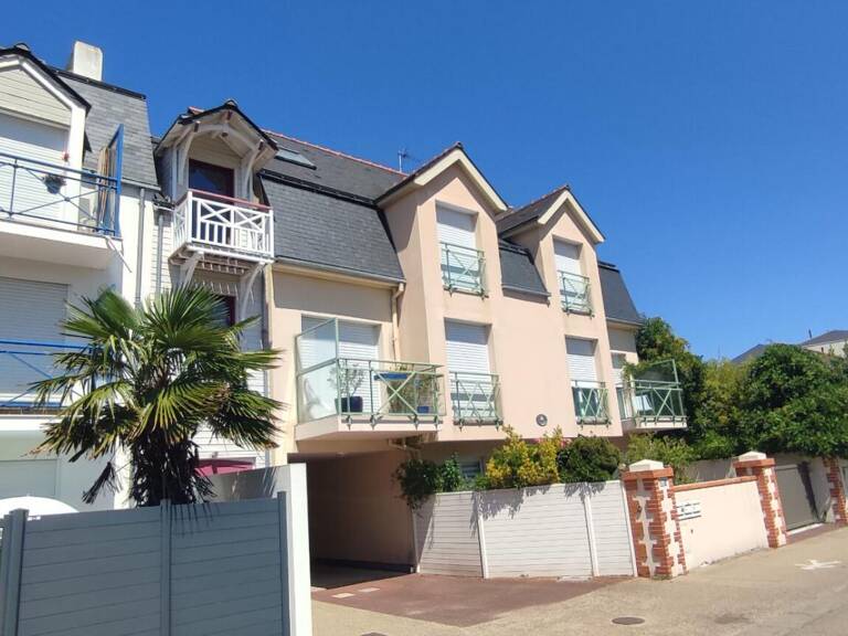 Appartement Duplex  3 Chambres avec Terrasse et Vue Dégagée PORNIC CENTRE — photo 1