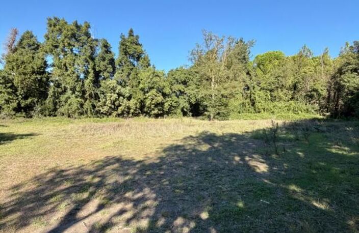 Terrain constructible de 1 186 m² aux portes des Alpilles — photo 2