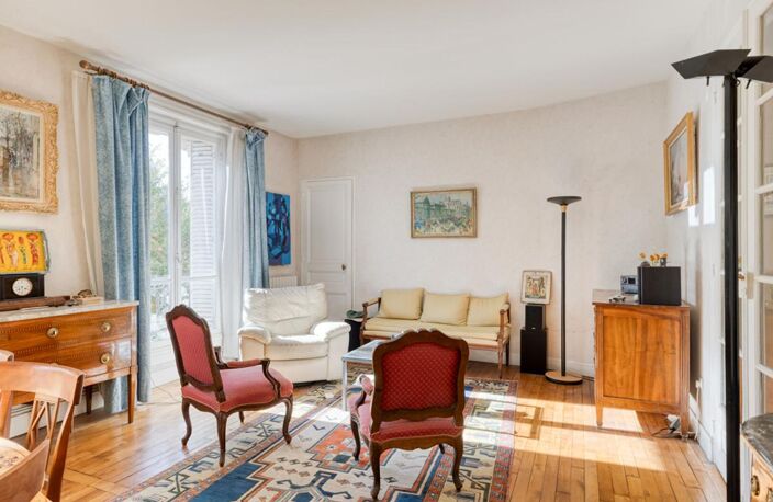Très bel appartement ancien avec double séjour et quatre chambres — photo 5
