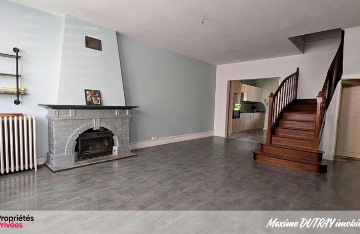 Maison 5 pièces 138m², espaces extérieur, garage, dépendance — photo 3