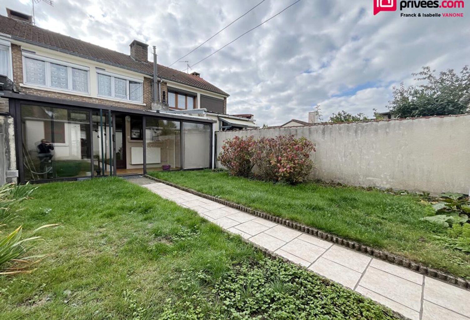 Opportunité - Maison bâtir à rénover - 3 chambres - garage - jardin - 105m² — photo 1