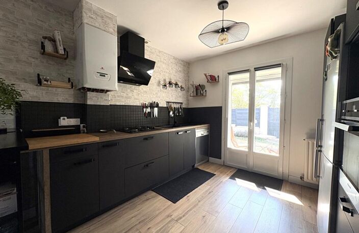 Maison  PRAHECQ  6 pièce(s) 147 m2 — photo 3
