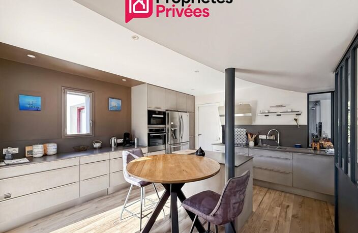 Chateaubriant Centre Ville - proche gare SNCF - Maison 7 pièce(s) 230 m2 - — photo 4