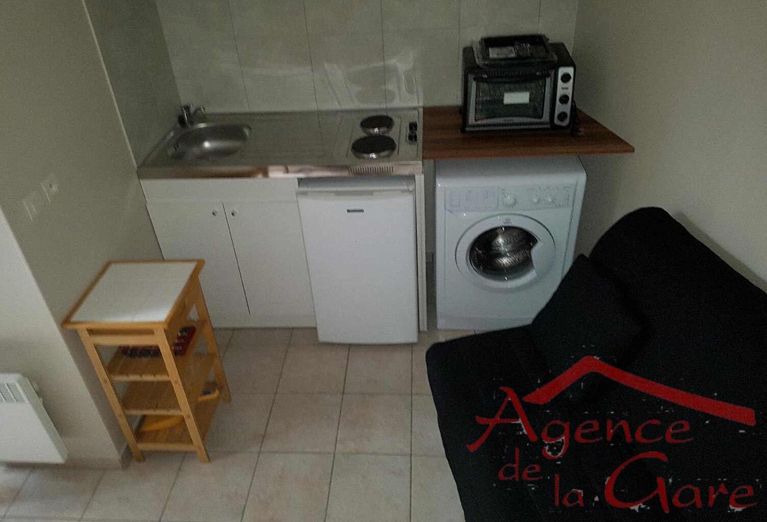 Location appartement 1 pièce 30 m² à Sézanne (51120) — photo 1