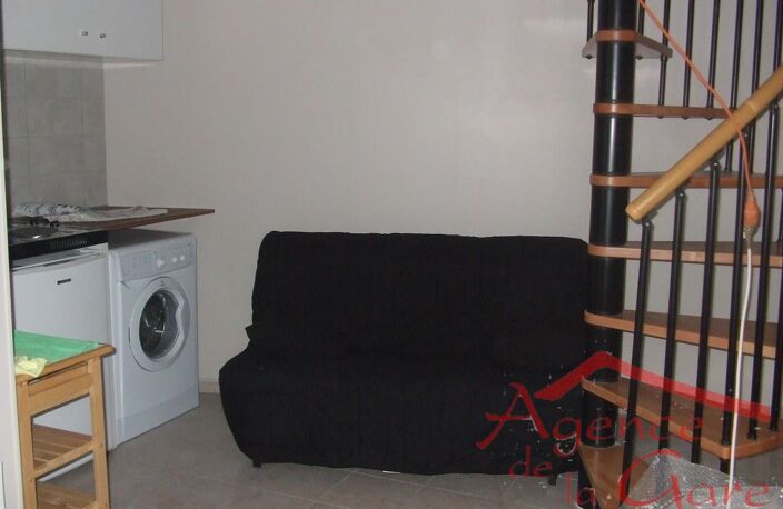Location appartement 1 pièce 30 m² à Sézanne (51120) — photo 5