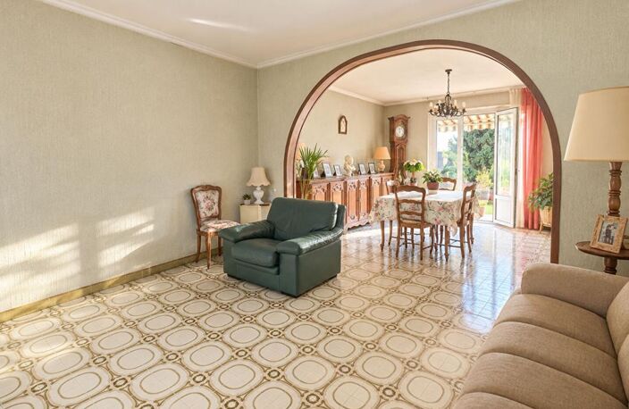 Maison 145 m2 habitables , plus de 250 m2 utiles vue sur la vallée - Bussy ST Martin — photo 3