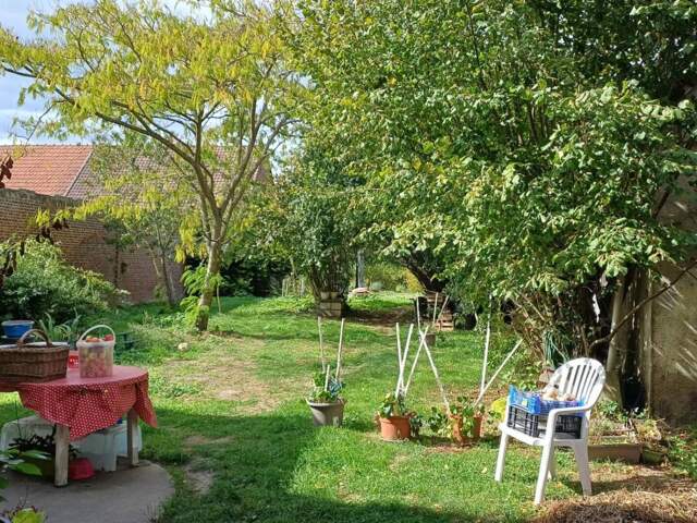 MAISON LASSIGNY, JARDIN, DEPENDANCES — photo du bien