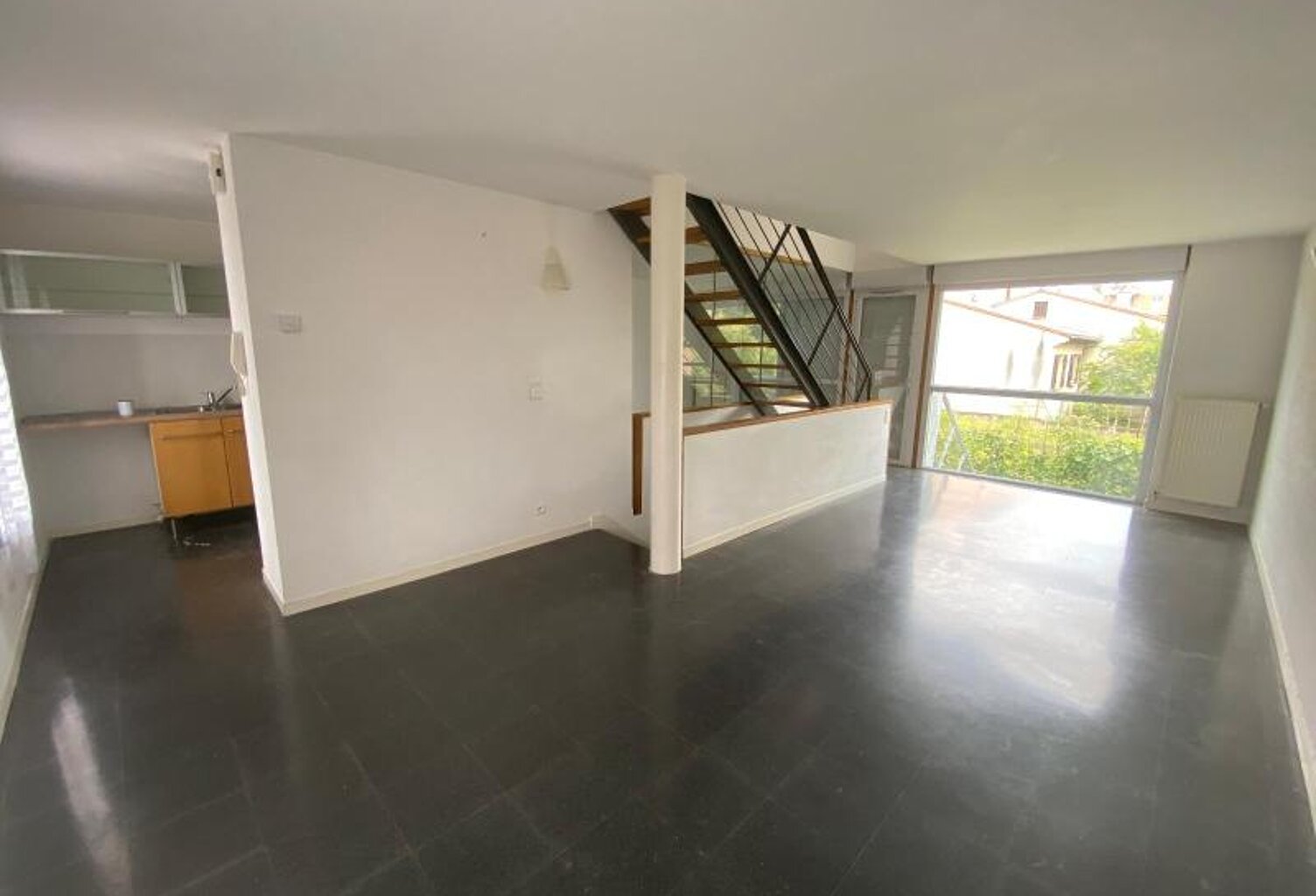 Location maison 4 pièces 88 m² à Toulouse (31200) — photo 1