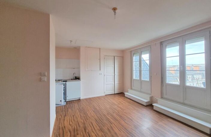 Location appartement 1 pièce 30 m² à Tours (37000) — photo 2