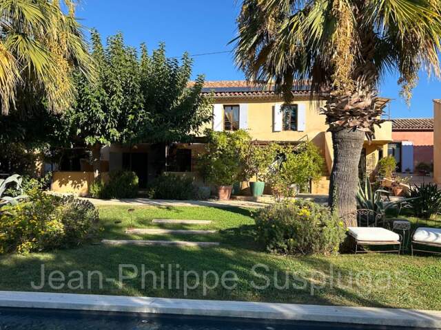 Demeure authentique Saint Cyr sur mer 16 pièce(s) 380 m2 — photo du bien