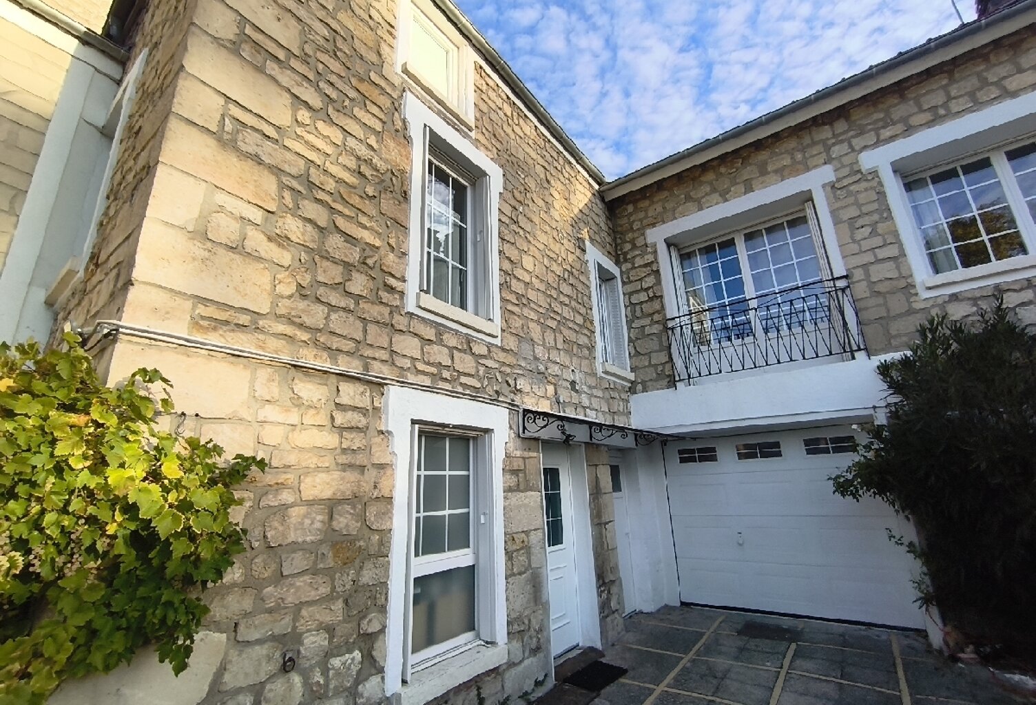 Vente maison 6 pièces 136 m² Nesles-la-Vallée (95690) — photo 1