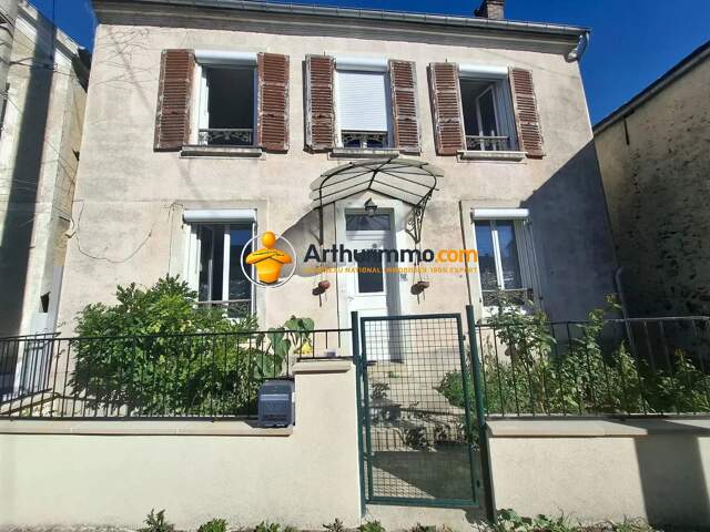 BELLE PROPRIÉTÉ DE 166 M² TERRAIN DE 2074 M² PISCINE — photo du bien