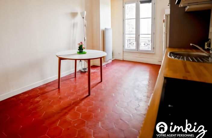 Paris 19ᵉ  2 pièces calme sur cour faibles charges — photo 2