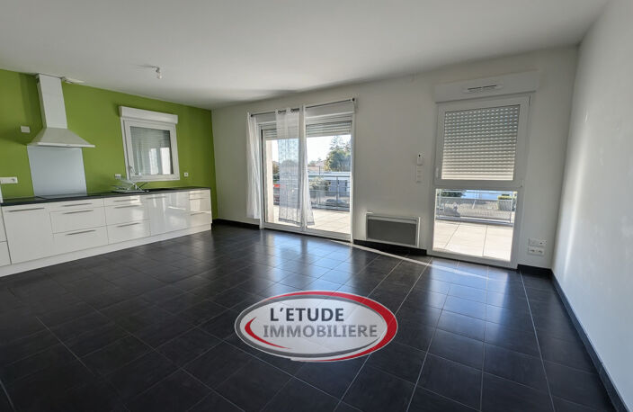 CHÂTEAU-THÉBAUD   Plein bourg : T2 + bureau de 2018, terrass — photo 3